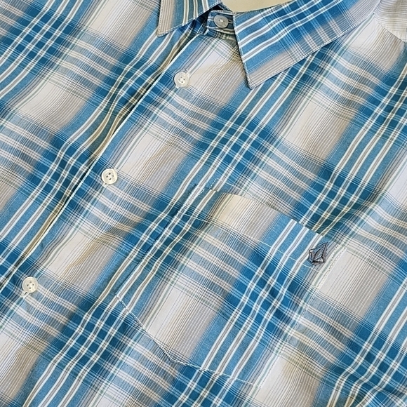 VOLCOM Mens X Factor Plaid Button Down Shirt - Picture 4 of 8